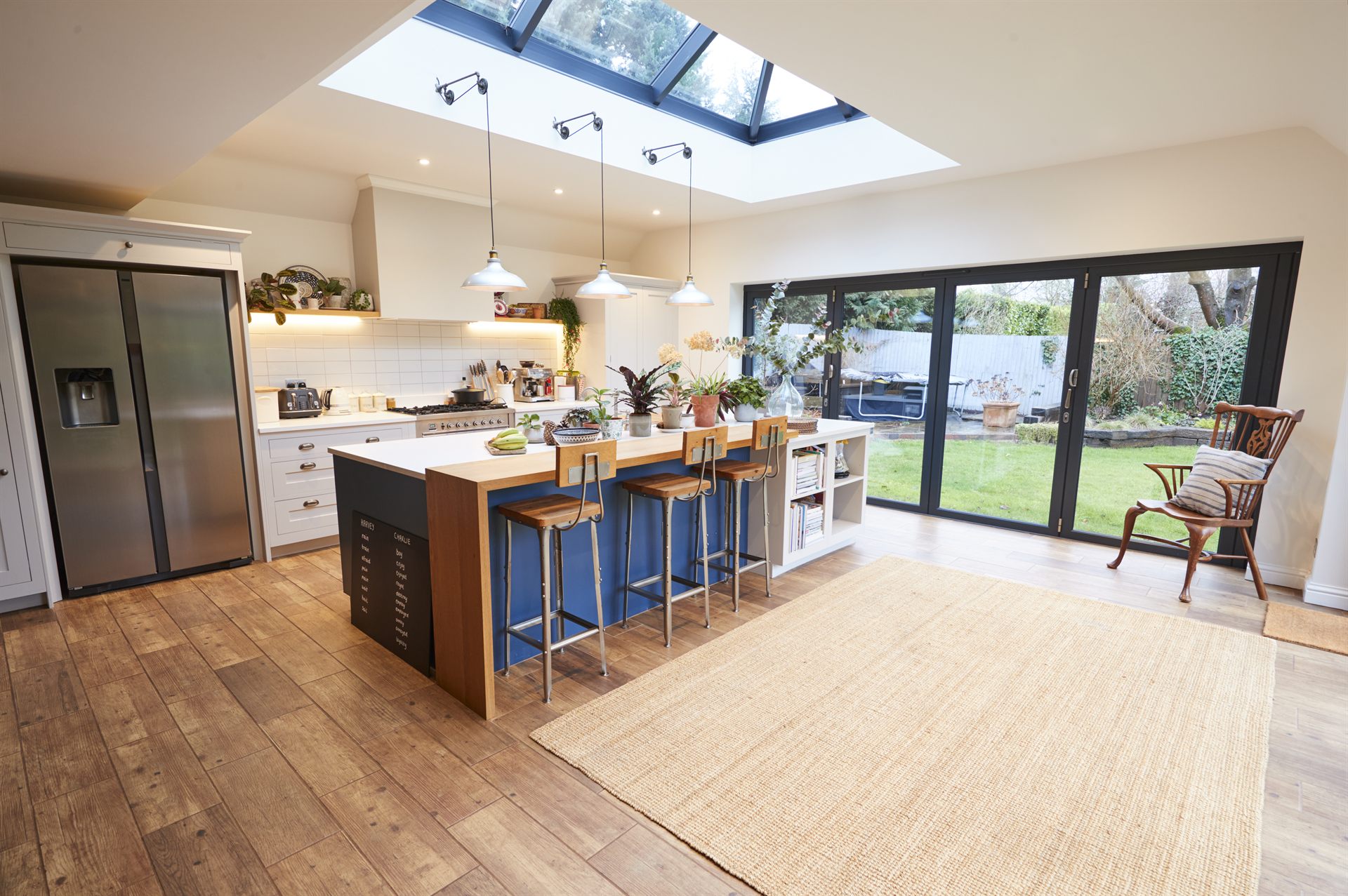 intérieur de maison rénovée à Heudebouville — Arista Concept